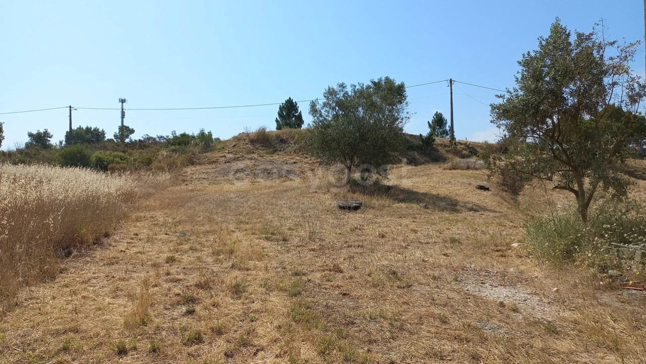 Terreno Misto para Venda em Abrã Foto 16