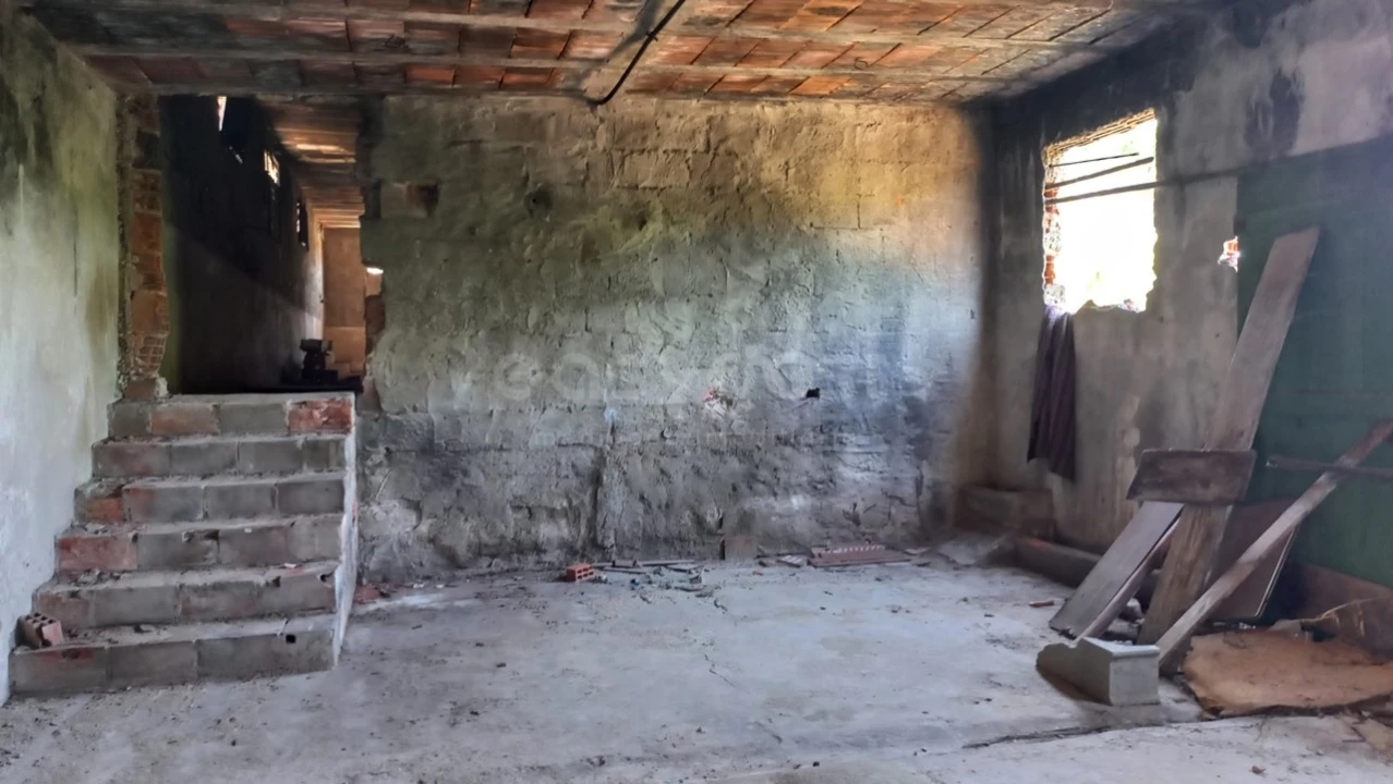 Terreno Misto para Venda em Abrã Foto 19