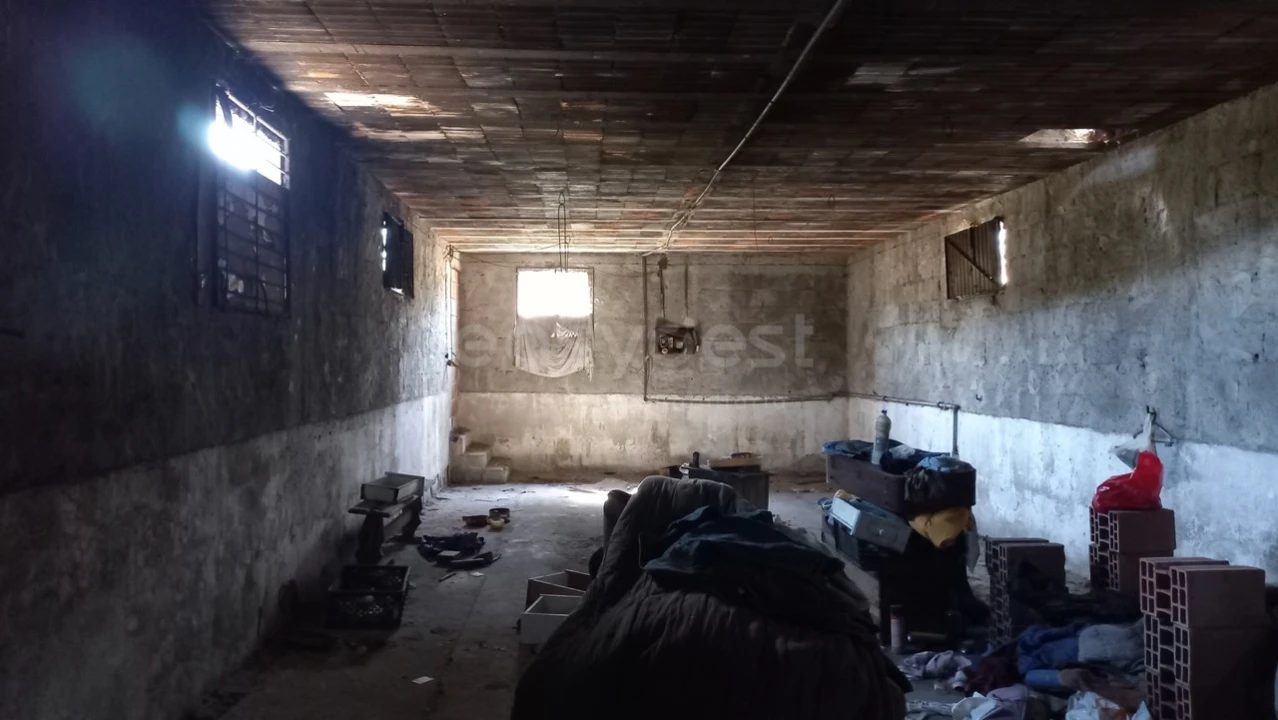 Terreno Misto para Venda em Abrã Foto 21