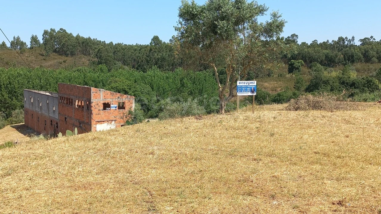 Terreno Misto para Venda em Abrã Foto 26