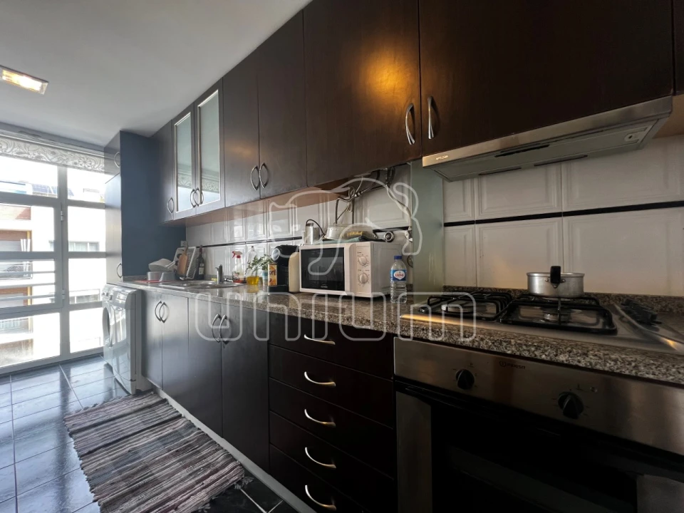 Apartamento T2 para Venda em Darque Foto 3