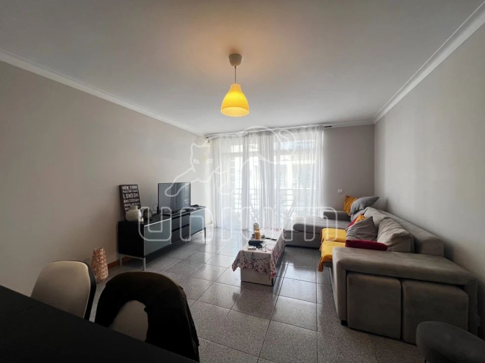 Apartamento T2 para Venda em Darque Foto 5