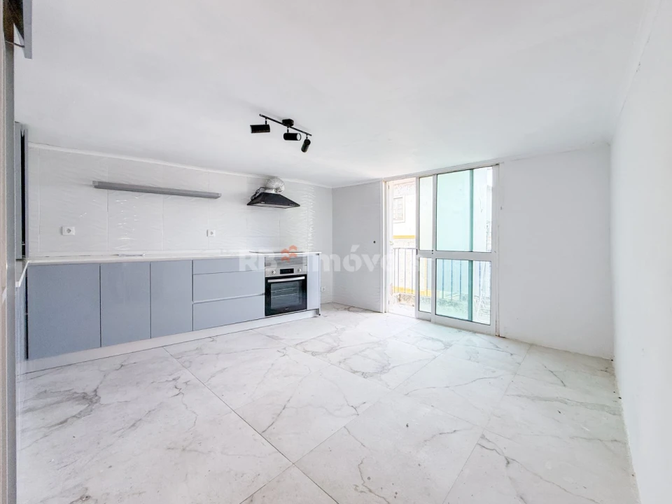 Moradia T4 para Venda em Torres Novas (São Pedro), Lapas e Ribeira Branca Foto 2