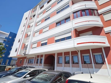 Apartamento T2 para Venda em Algueirão-Mem Martins