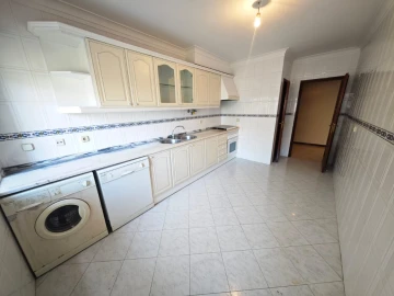 Apartamento T2 para Venda em Algueirão-Mem Martins