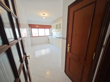 Apartamento T2 para Venda em Algueirão-Mem Martins