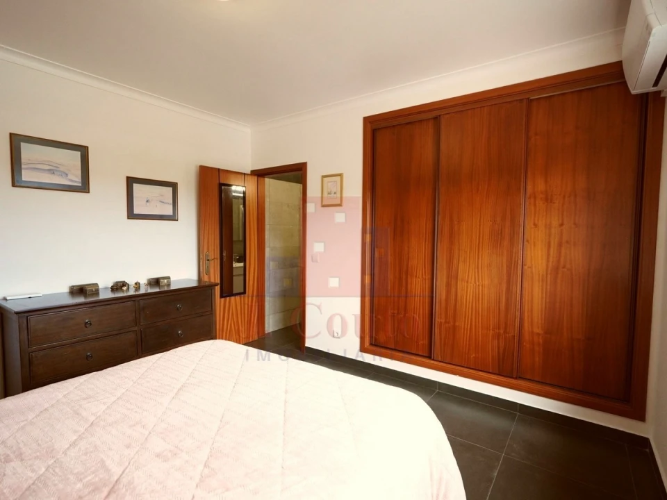 Moradia T5 para Venda em Vimeiro Foto 32