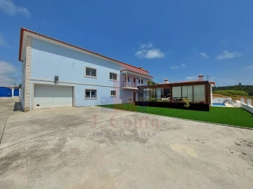 Moradia T5 para Venda em Vimeiro