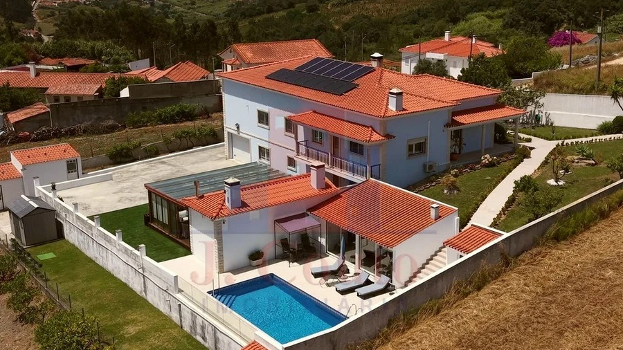 Moradia T5 para Venda em Vimeiro