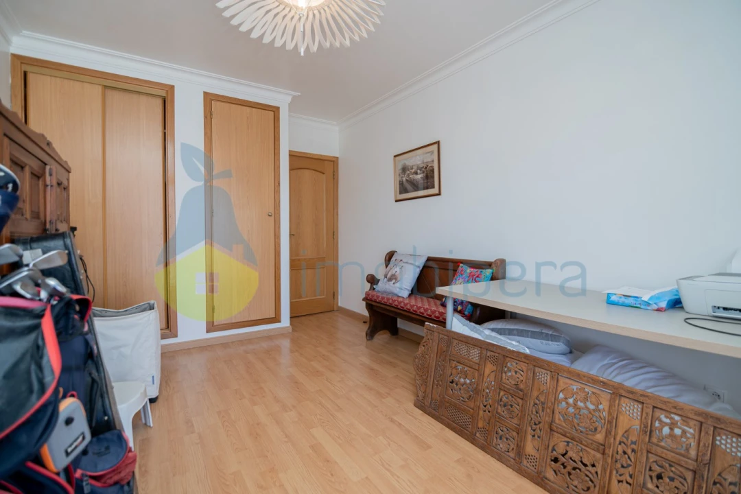 Apartamento T4 para Venda em Lagoa e Carvoeiro Foto 37