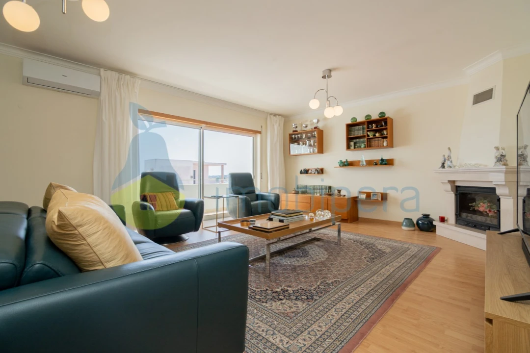 Apartamento T4 para Venda em Lagoa e Carvoeiro Foto 12