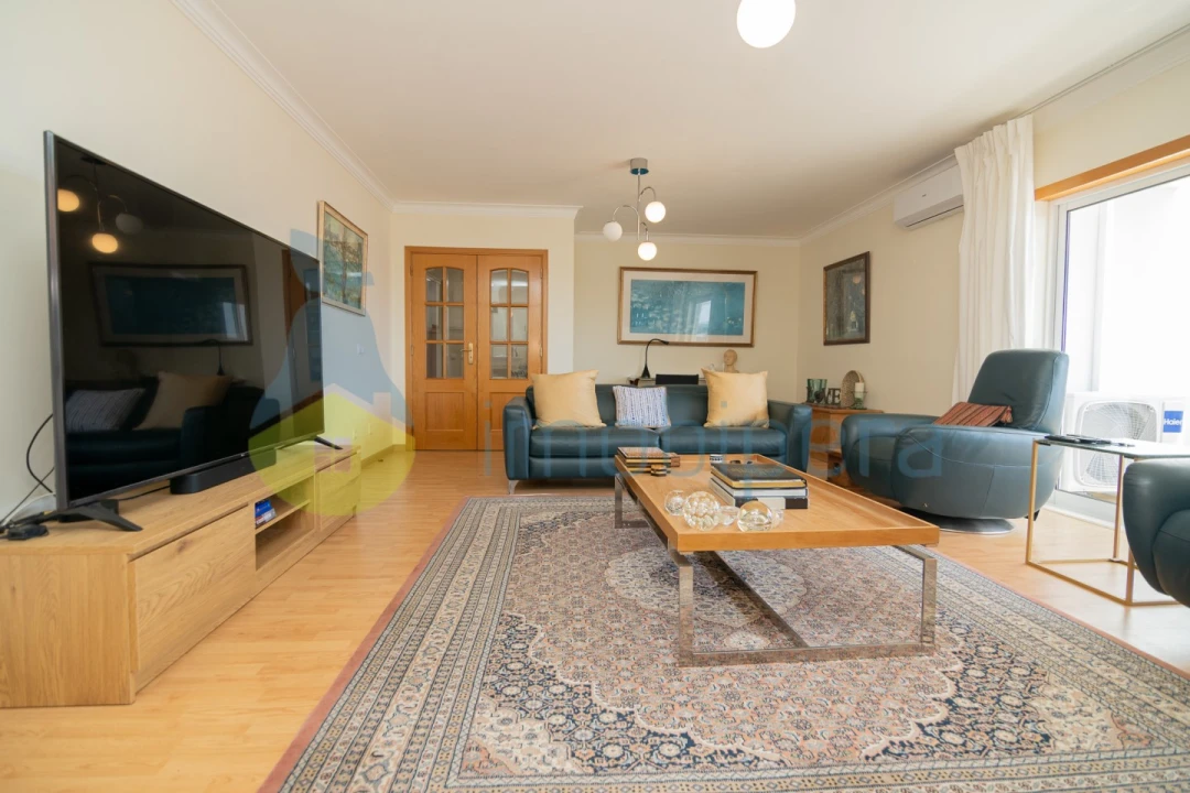 Apartamento T4 para Venda em Lagoa e Carvoeiro Foto 13