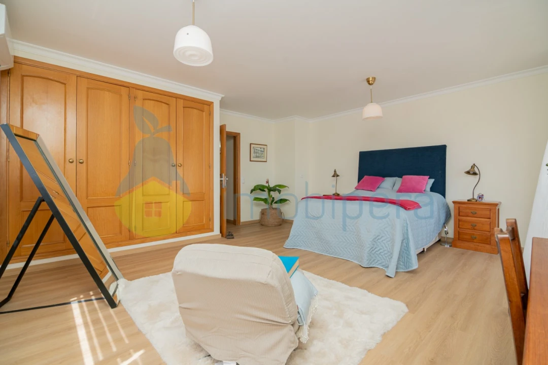 Apartamento T4 para Venda em Lagoa e Carvoeiro Foto 19