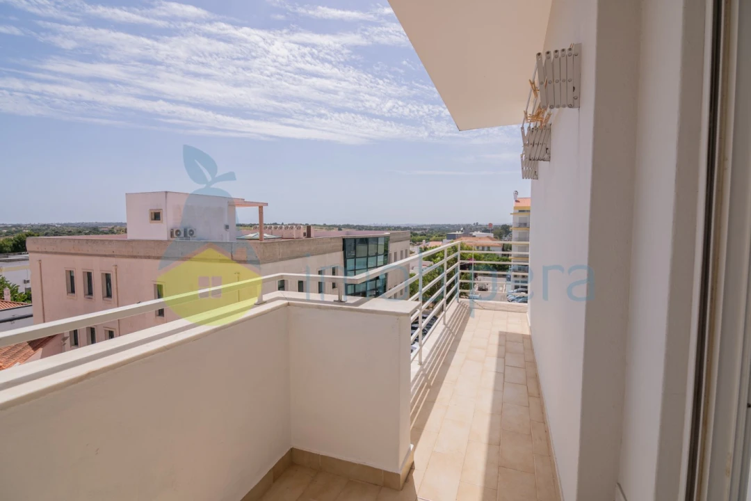Apartamento T4 para Venda em Lagoa e Carvoeiro Foto 25