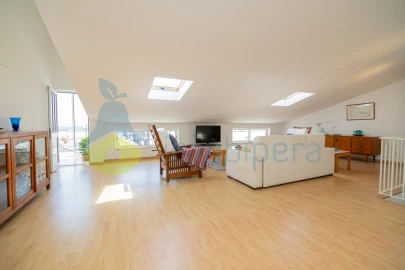 Apartamento T4 para Venda em Lagoa e Carvoeiro