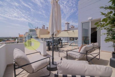 Apartamento T4 para Venda em Lagoa e Carvoeiro