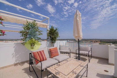 Apartamento T4 para Venda em Lagoa e Carvoeiro