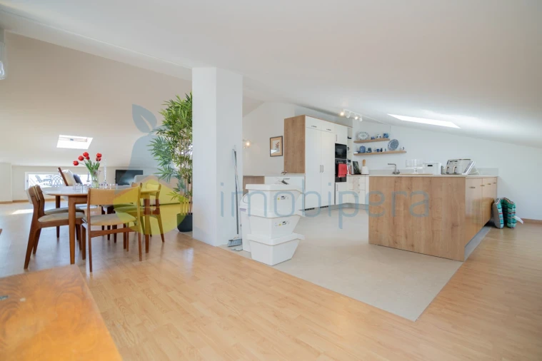 Apartamento T4 para Venda em Lagoa e Carvoeiro Foto 45