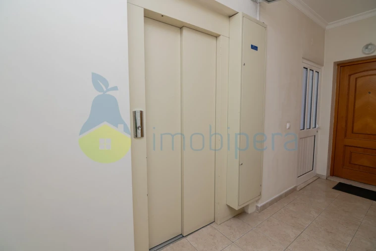 Apartamento T4 para Venda em Lagoa e Carvoeiro Foto 7