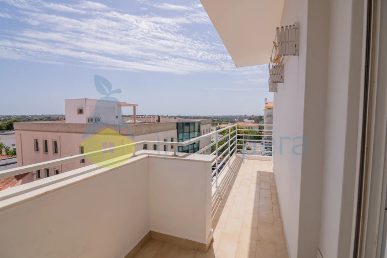 Apartamento T4 para Venda em Lagoa e Carvoeiro Foto 25
