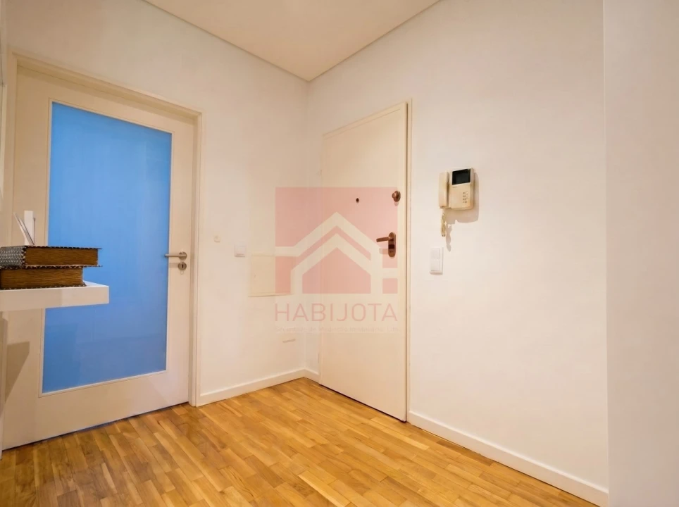 Apartamento T2 para Venda em Fânzeres e São Pedro da Cova Foto 10