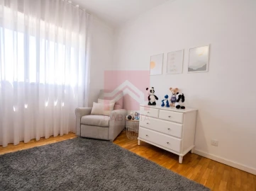 Apartamento T2 para Venda em Fânzeres e São Pedro da Cova