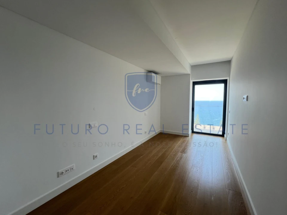 Apartamento T3 para Venda em São Martinho Foto 10