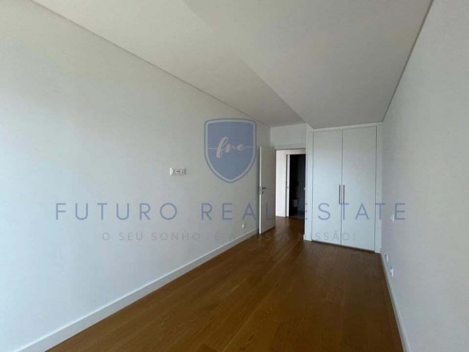 Apartamento T3 para Venda em São Martinho Foto 11