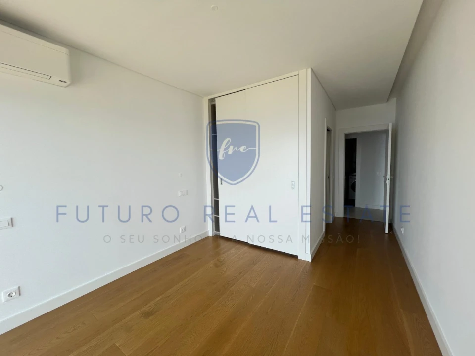 Apartamento T3 para Venda em São Martinho Foto 12