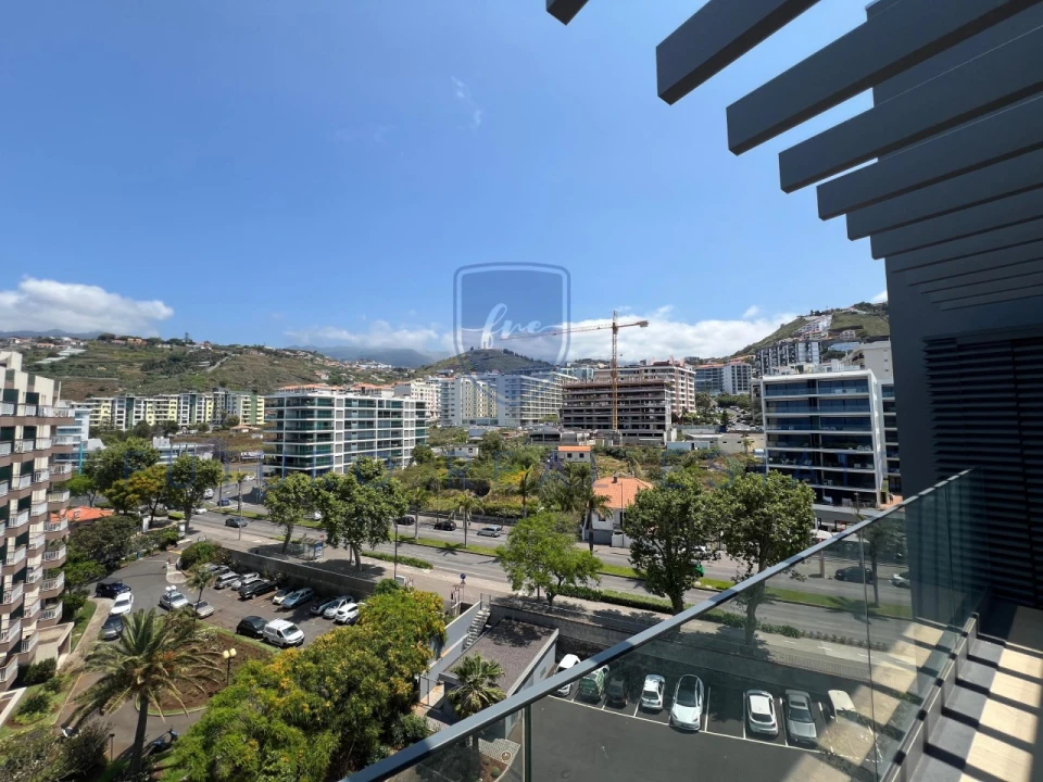 Apartamento T3 para Venda em São Martinho Foto 27