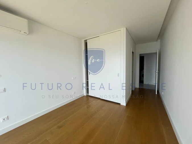 Apartamento T3 para Venda em São Martinho Foto 12