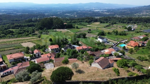 Moradia T4 para Venda em Cerdal