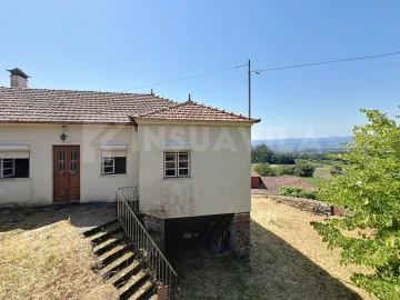 Moradia T4 para Venda em Cerdal