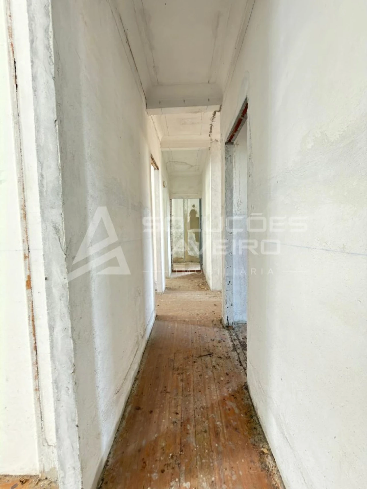 Prédio para Venda em Glória e Vera Cruz Foto 19