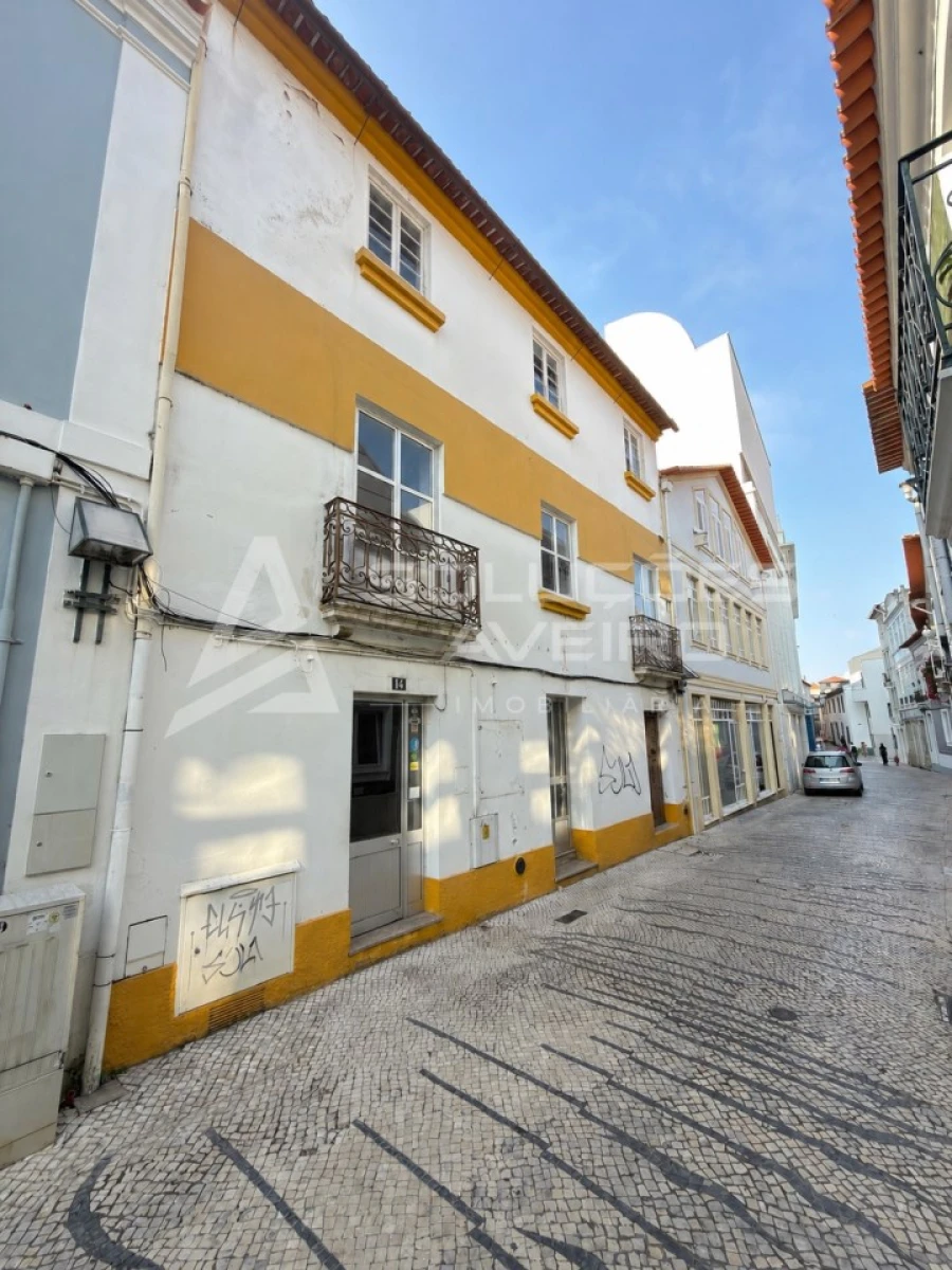 Prédio para Venda em Glória e Vera Cruz Foto 3