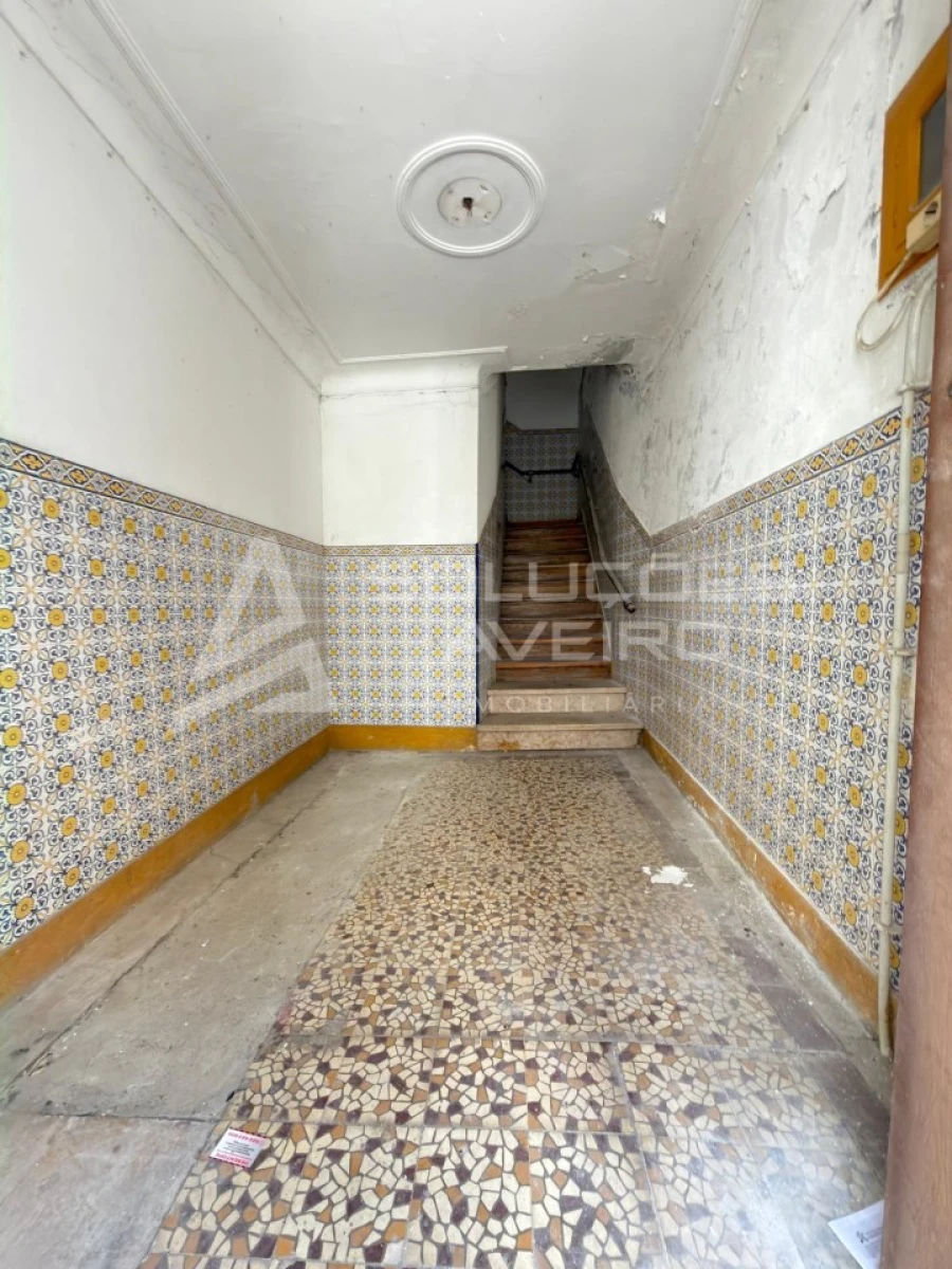 Prédio para Venda em Glória e Vera Cruz Foto 26
