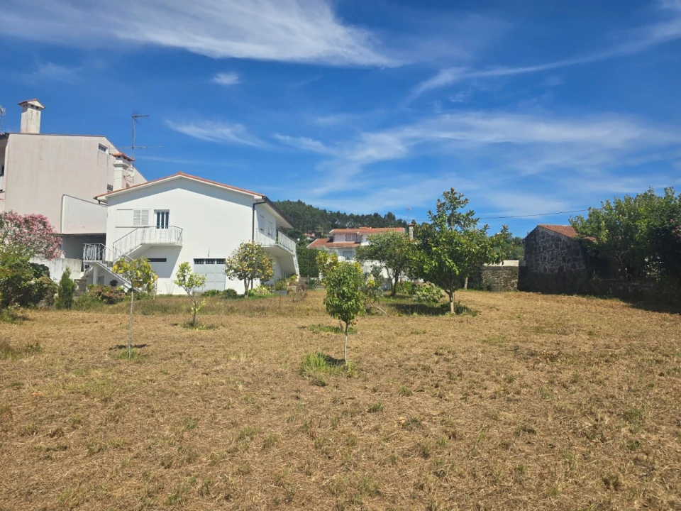 Moradia T3 para Venda em Vila Cova e Feitos Foto 4