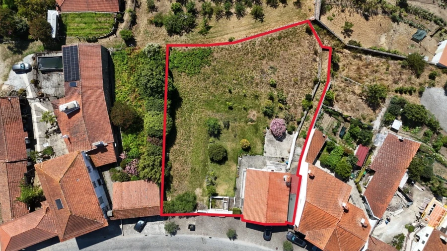 Moradia T3 para Venda em Vila Cova e Feitos Foto 5