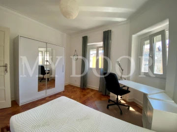 Quarto para Arrendamento em Moscavide e Portela