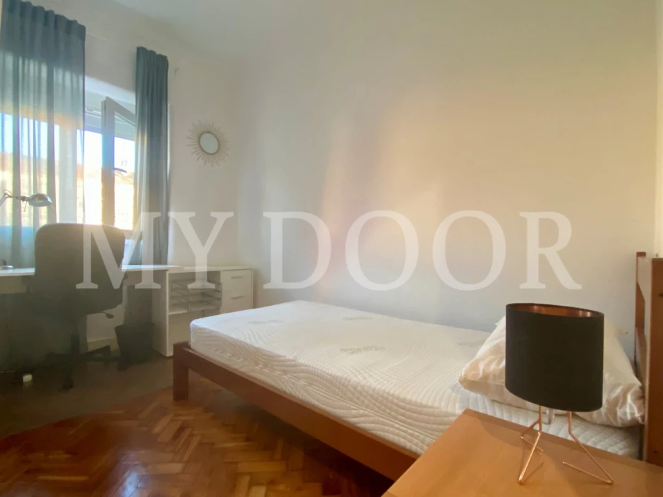 Quarto para Arrendamento em Moscavide e Portela Foto 2