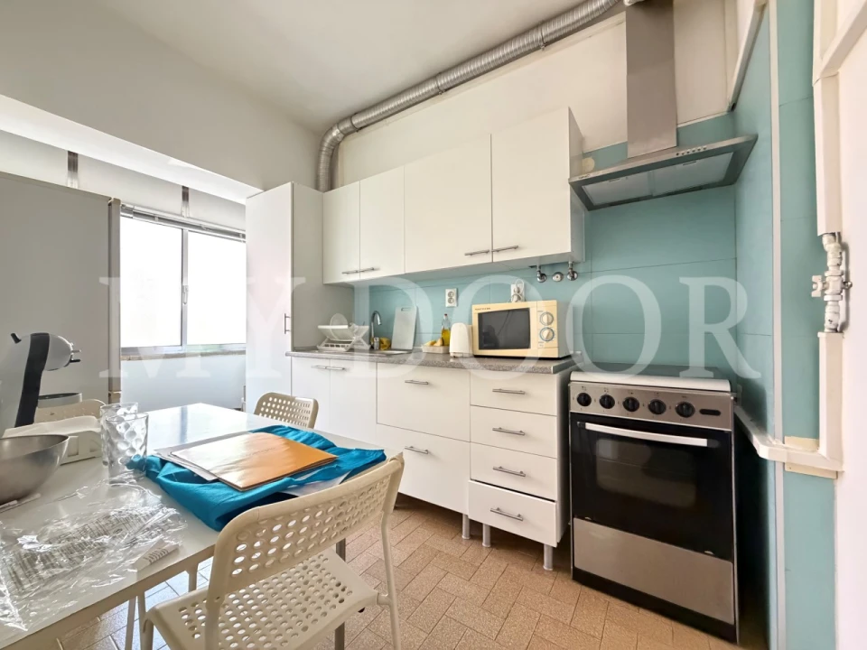 Apartamento T2 para Venda em Moscavide e Portela Foto 1