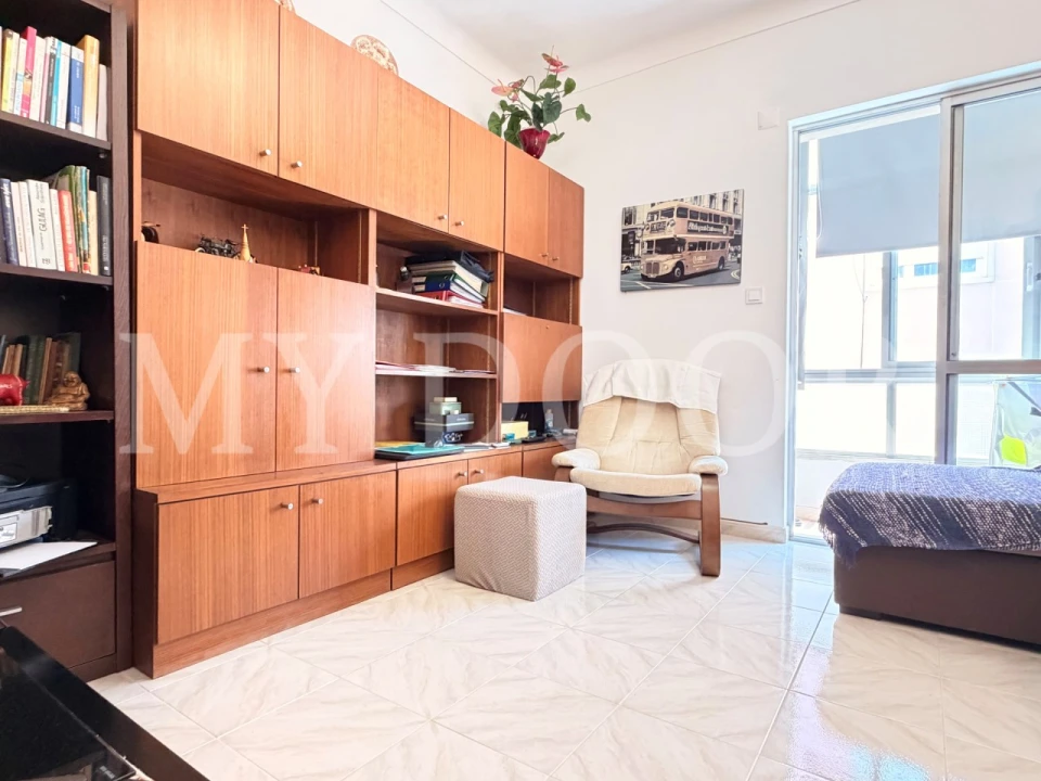 Apartamento T1 para Venda em Moscavide e Portela Foto 4