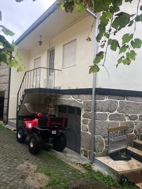 Quinta T3 para Arrendamento em Covelo do Geres