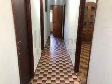 Quinta T3 para Arrendamento em Covelo do Geres