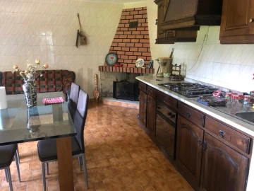 Quinta T3 para Arrendamento em Covelo do Geres
