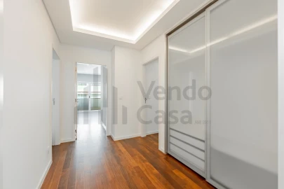 Apartamento T3 para Venda em São Vicente (Braga)