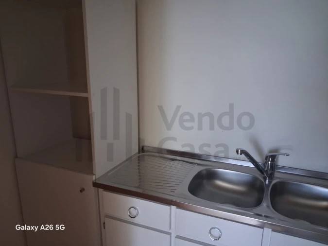 Prédio para Arrendamento em Ferreiros e Gondizalves Foto 10