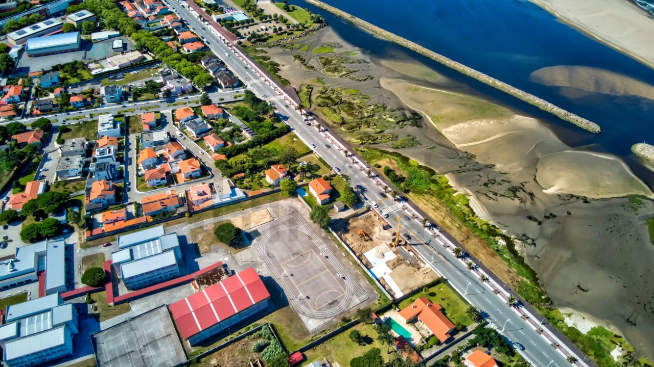 Moradia T5 para Arrendamento em Esposende, Marinhas e Gandra Foto 5