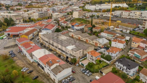 Armazém para Venda em São Vitor (Braga)