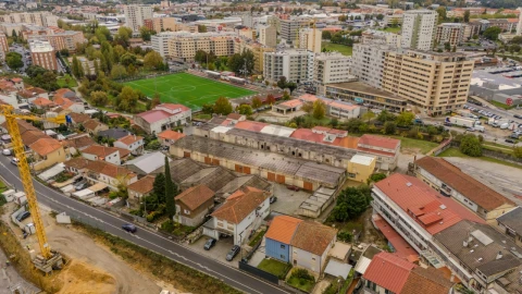 Armazém para Venda em Braga (São José de São Lázaro e São João do Souto)